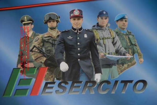 S2077_001_Esercito