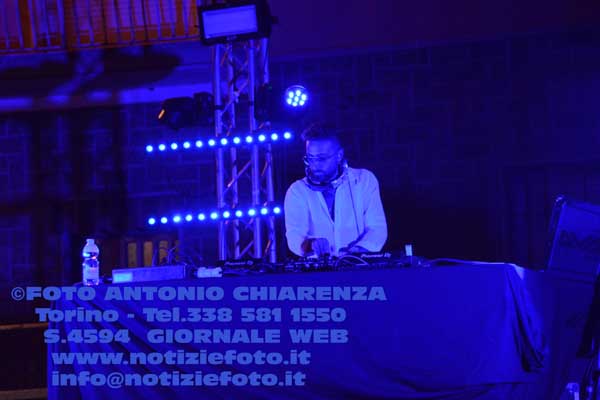 S4594_ACH_4931_DJ_SIMON_FINIX