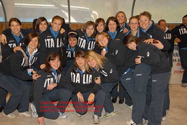 S2073_141_Hockey_Italia