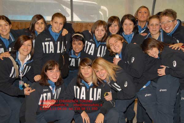 S2073_142_Hockey_Italia