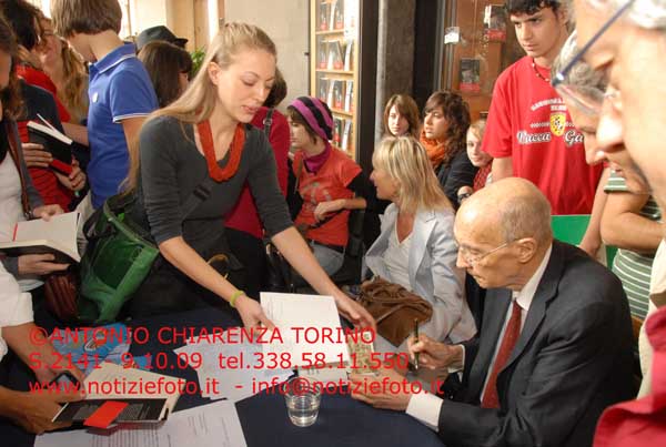 S2141_005_Jose_Saramago