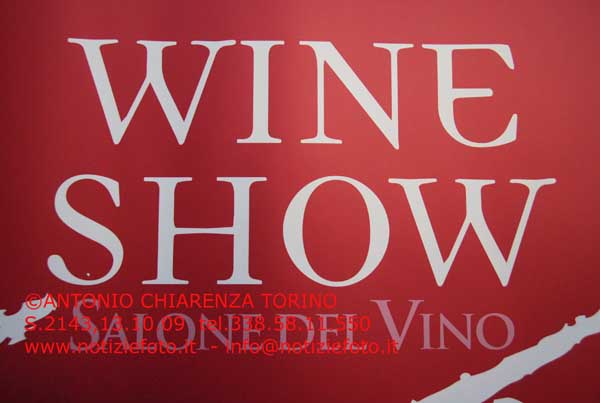 S2143_007_WINE_SHOW