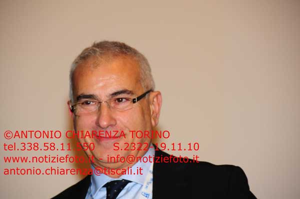 S2322_110_2870_Mario_Santoro