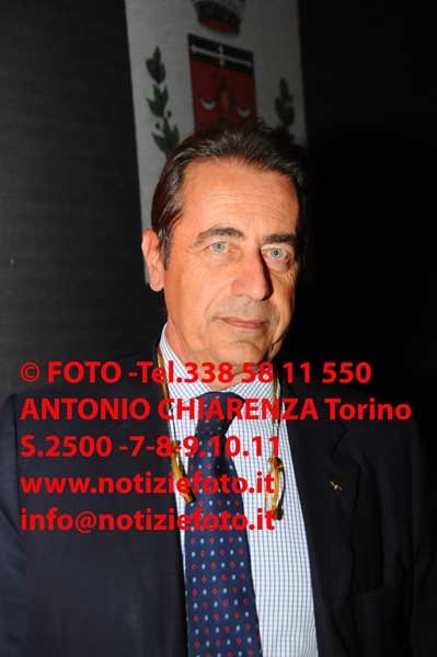 S2500_101_3981_Roberto_Mongini